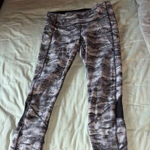 lululemon athletica Gray Patterned Leggings